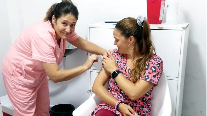 COMIENZA LA CAMPAÑA DE VACUNACIÓN ANTIGRIPAL EN LARROQUE