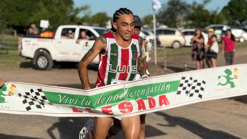 "Larroque Corre 2025" LARROQUE VIBRÓ CON UNA NUEVA EDICIÓN DE LA MARATÓN