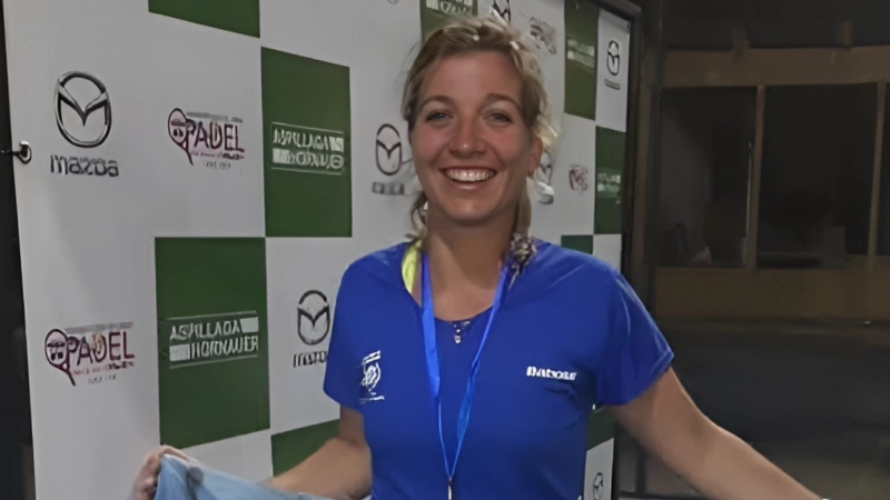 RECONOCIMIENTO PROVINCIAL PARA MARIA DE LAS NIEVES DEZORZI, COORDINADORA DEL CIRCUITO MUNICIPAL DE PADEL DE LARROQUE