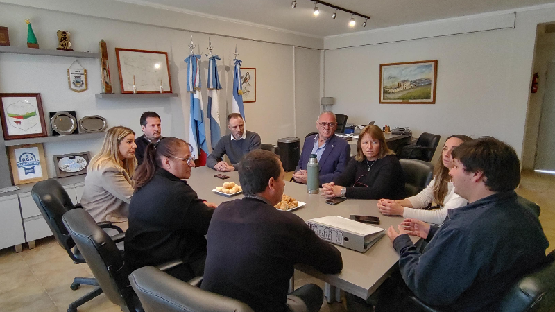 RECIBIMOS LA VISITA DE AUTORIDADES PROVINCIALES EN LA PLANTA DE TRATAMIENTO DE RESIDUOS SÓLIDOS URBANOS ♻️