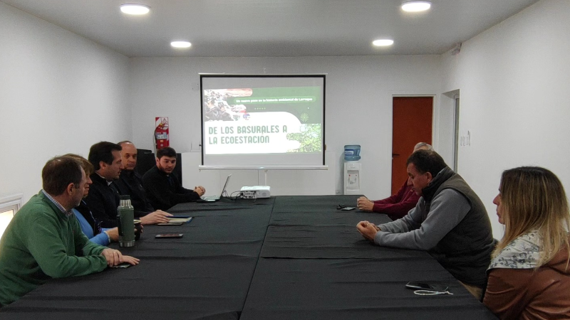ECOESTACIÓN: REUNIÓN INFORMATIVA CON CORREDORES INMOBILIARIOS POR LA LICITACIÓN DEL PREDIO.