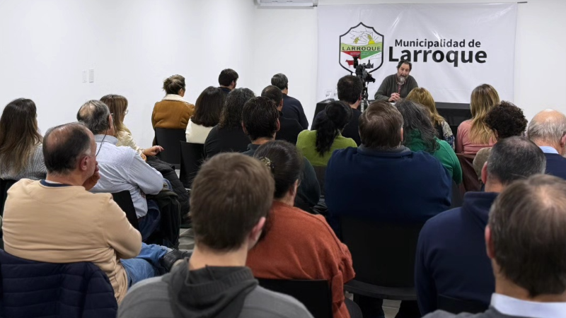 FIN DE SEMANA CON COMPROMISO AMBIENTAL EN LARROQUE