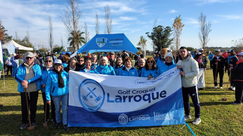 ADULTOS MAYORES DE LARROQUE, PROTAGONISTAS DEL DEPORTE REGIONAL