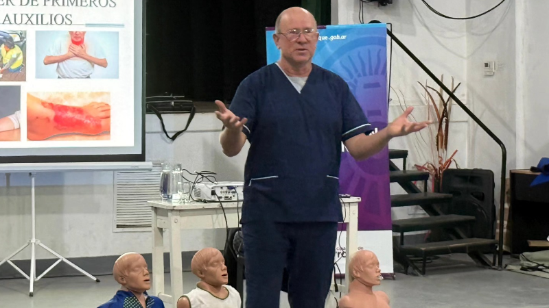 CURSO DE RCP Y PRIMEROS AUXILI0S EN LARROQUE