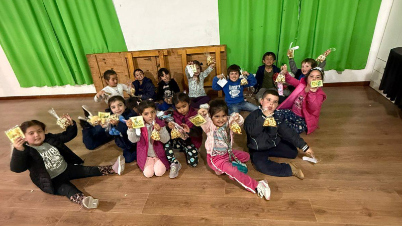 TALLERES MUNICIPALES 2025: ESPACIOS PARA APRENDER, JUGAR Y CREAR.