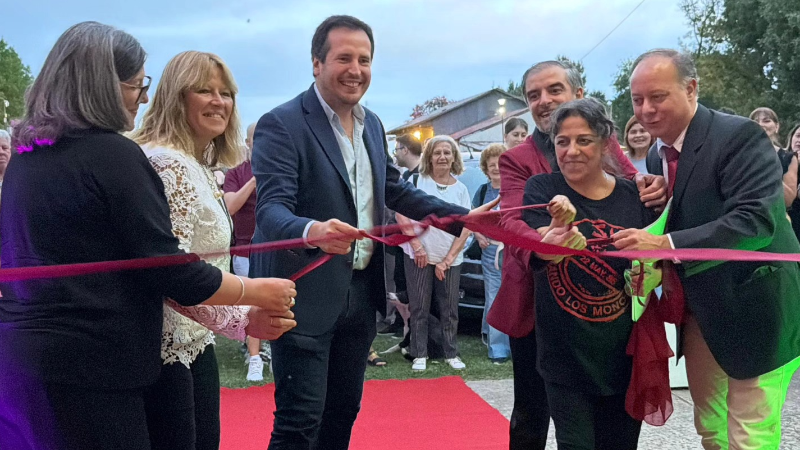 LARROQUE DIO INICIO A LA 8º EDICIÓN DEL FESTIVAL DE TEATRO 2026