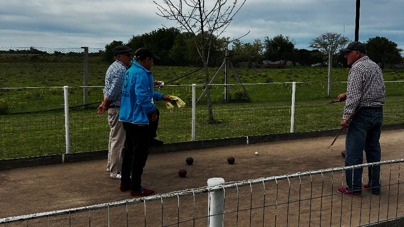 JORNADA DE TORNEOS DE ADULTOS MAYORES EN EL POLIDEPORTIVO MUNICIPAL